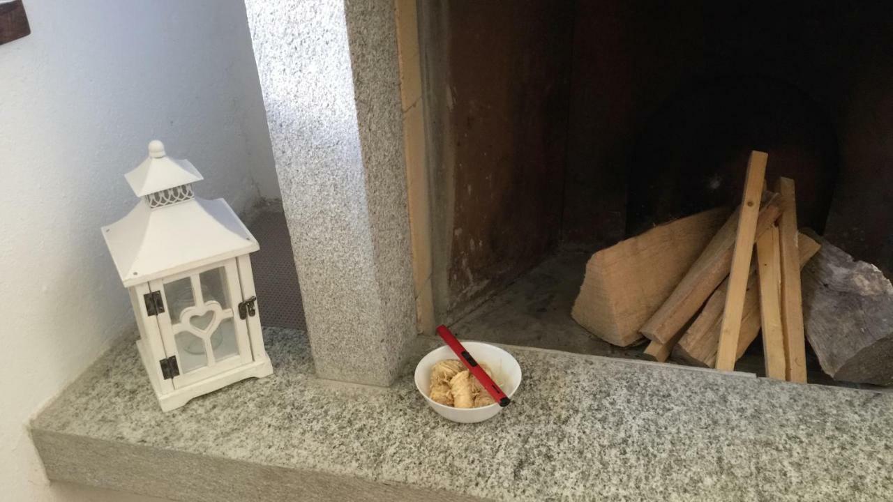 Ferienwohnung Rustico Ai Monti Cadenazzo Exteriör bild